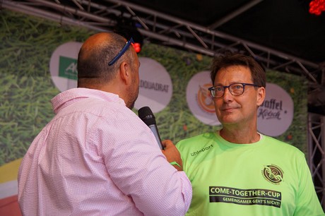 Com Together Cup